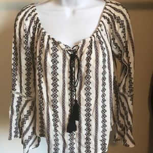 Sadie And Sage NWT Cutoff Top Sz XS